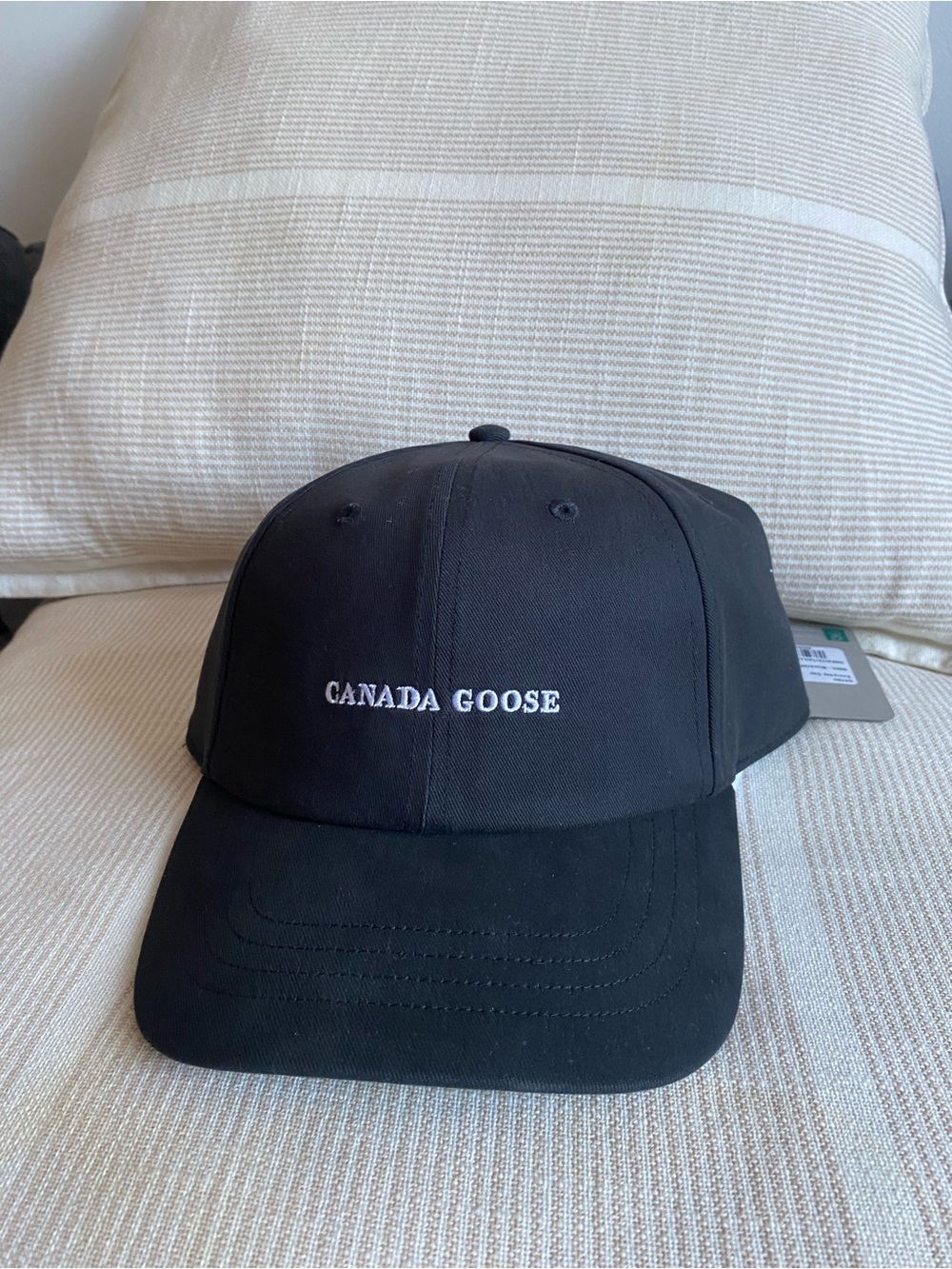NWT Canada Goose Hat